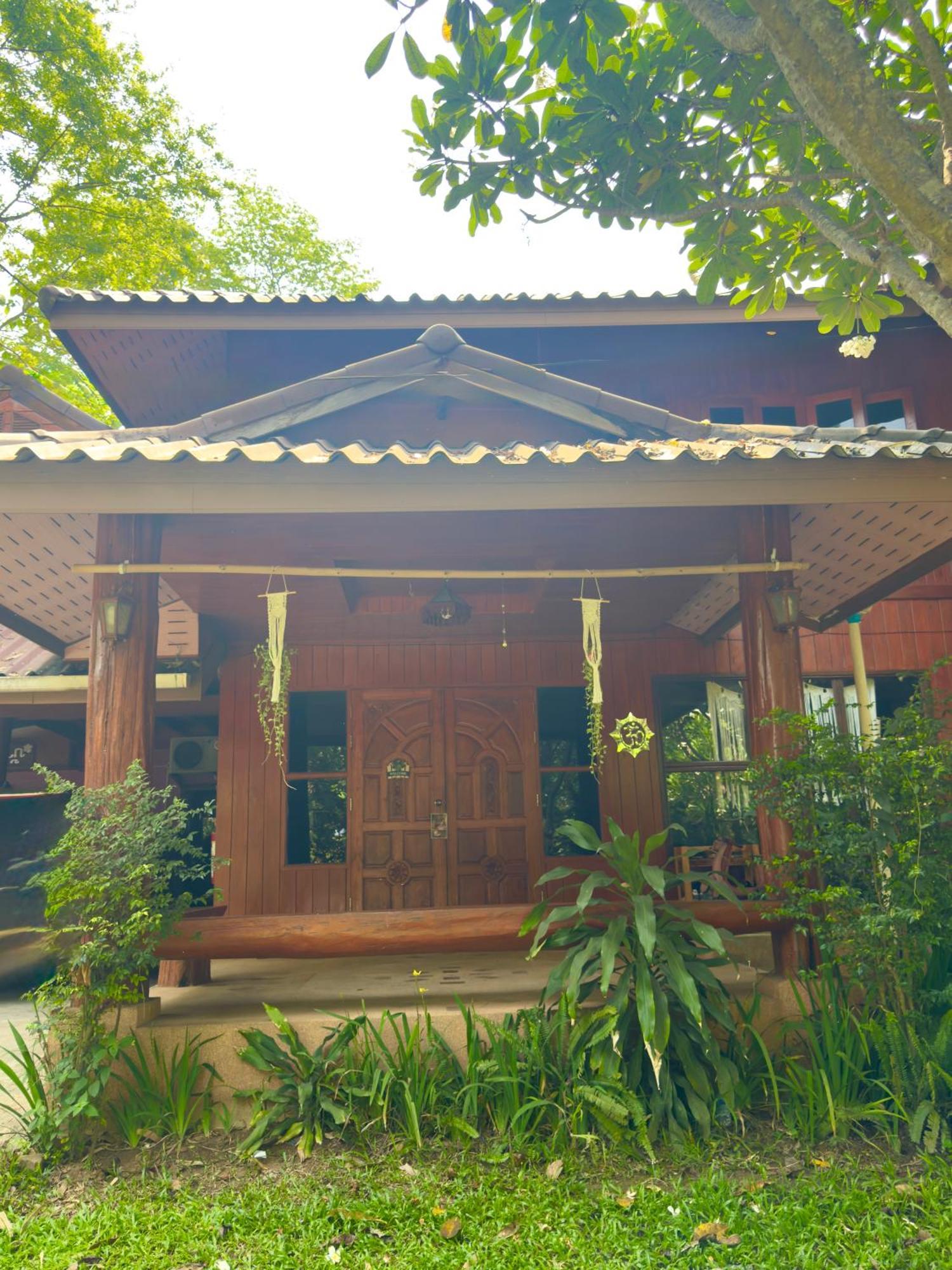 Shaya Homestay & Dorms Пай Екстериор снимка